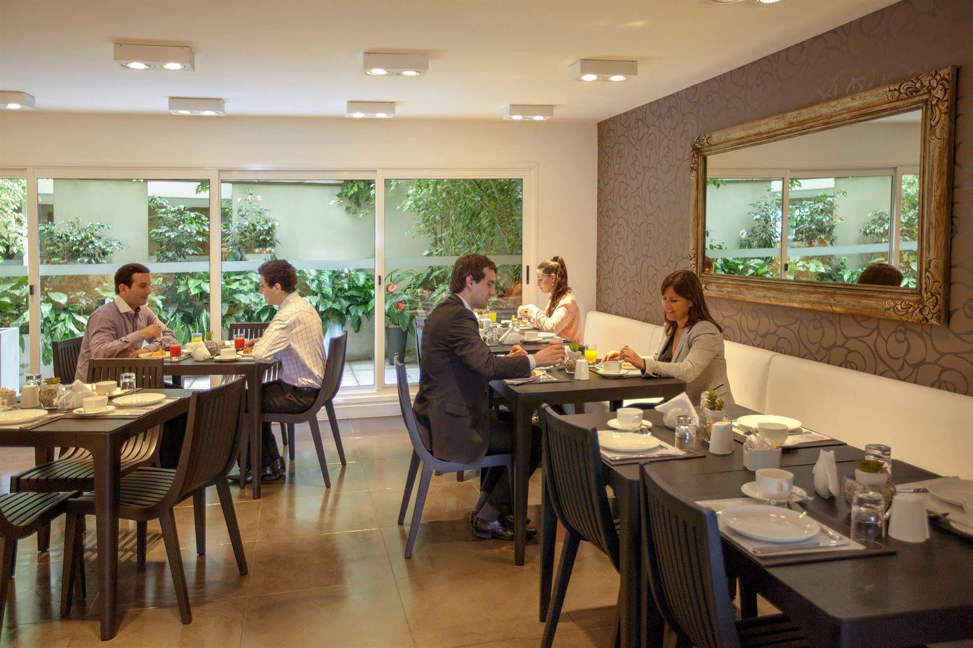Mercure Montevideo Punta Carretas Bagian luar foto